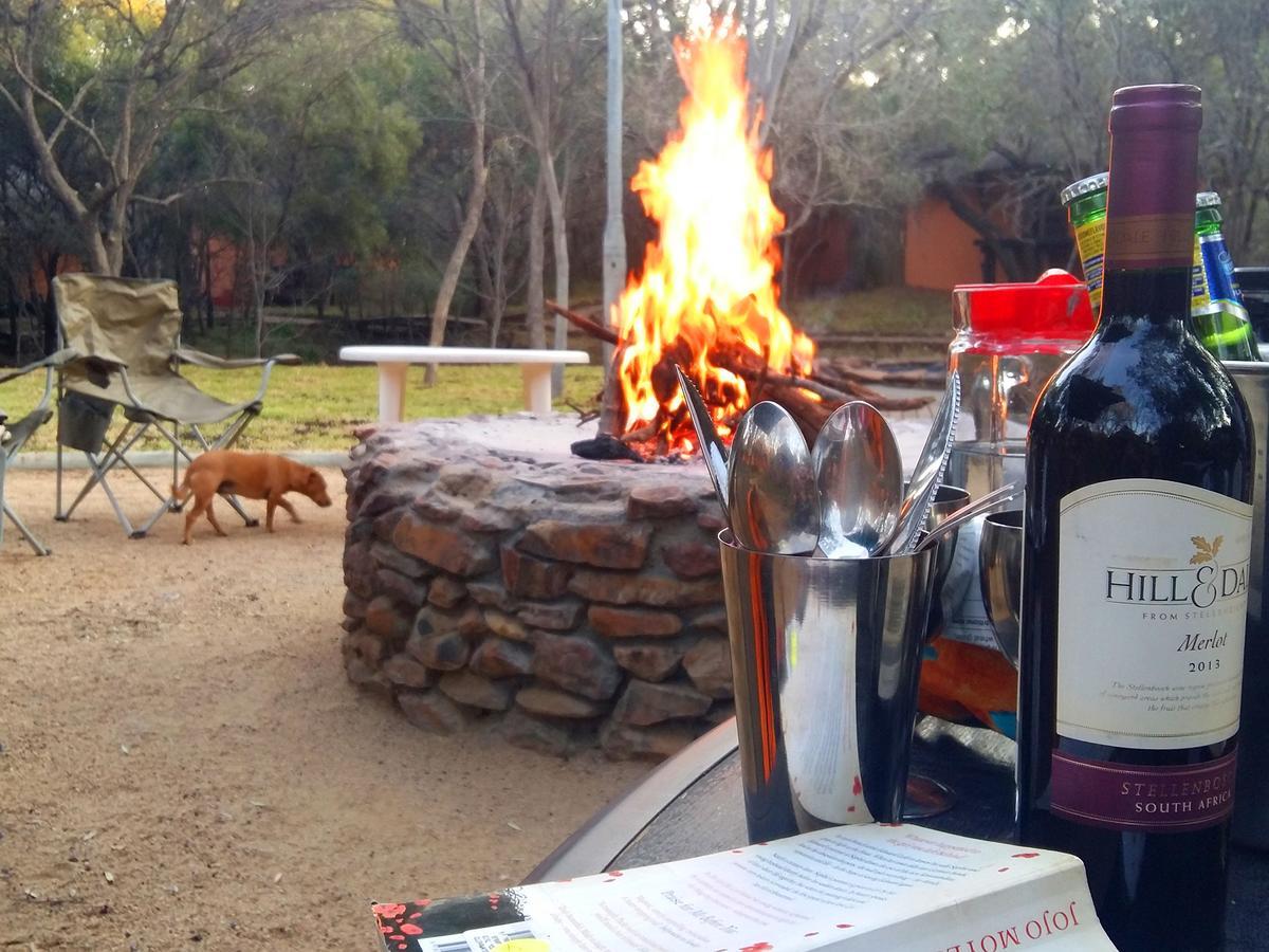 Warthogs Bush Lodge Магалисбург Экстерьер фото